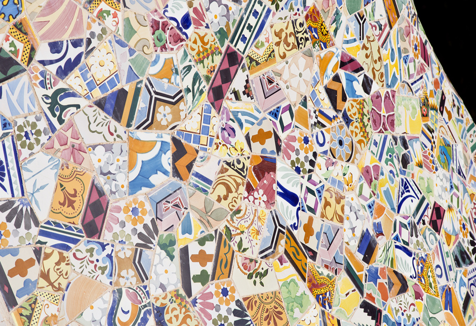 Detall azulejos pared Park Guell